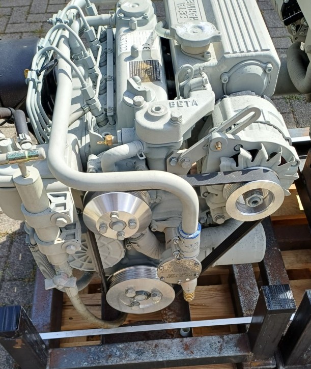 Neumotor Beta Marine 38 (Kubota V1505) - Lagerware - Sofort verfügbar