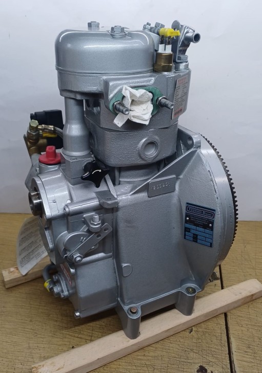 Farymann Dieselmotor 18W430 Neumotor - Lagerware - Sofort verfügbar