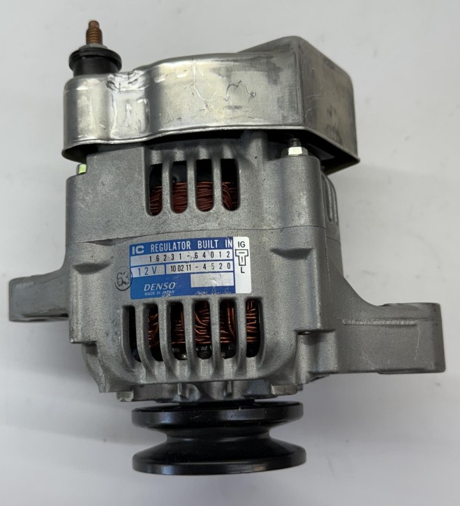 Origianl Denso Lichtmaschine für Kubota 16231-64012 , 100211-4520