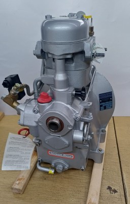 Farymann Dieselmotor 18W430 Neumotor - Lagerware - Sofort verfügbar
