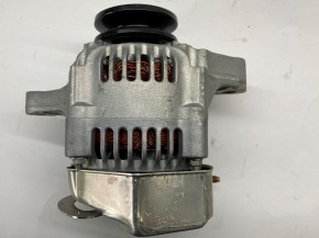 Lichtmaschine Original Kubota 12V | 16678-64012 | 100211-4730 | B+ seitlich