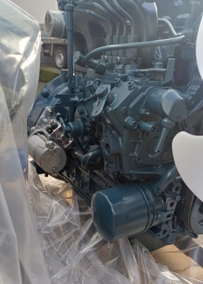 Kubota Dieselmotor V2403 - Lagerware - Sofort verfügbar