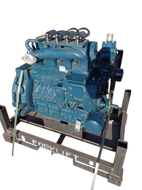 Kubota V2403 Gasmotor NEU Rumpf auch für V2403 Diesel zu verwenden
