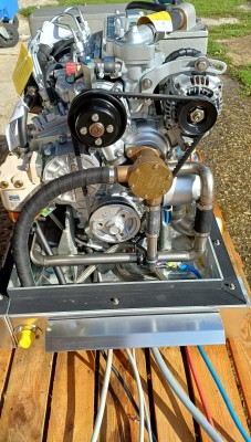 Marine Stromgenerator 120Volt 60Hz PMS-16 - mit 3 Zyl. Kubota D1005 Dieselmotor mit Edelstahlkapsel aus Lagerauflösung -NEU-