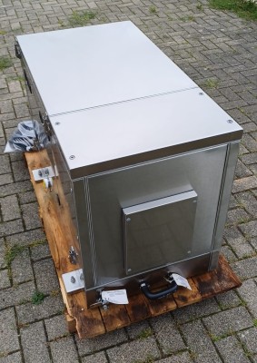 Marine Stromgenerator 120Volt 60Hz 24 NE - 4 Zyl. Kubota V1305 Dieselmotor mit Edelstahlkapsel aus Lagerauflösung -NEU-
