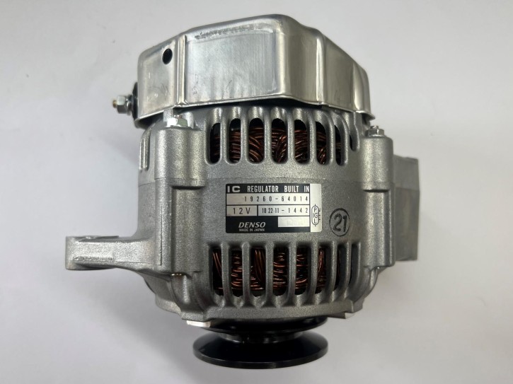 Lichtmaschine Original Denso 90A -  NEU
