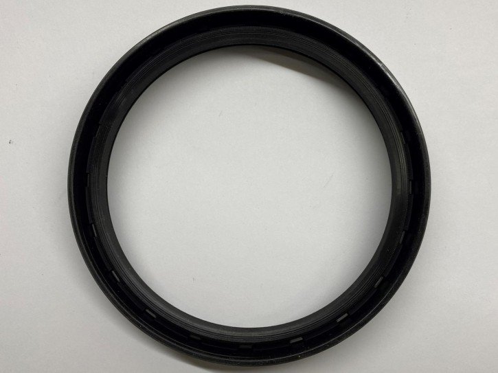 Siri Simmerring Kurbelwelle hinten Kubota D1703 V2203  | 1G911-04460
