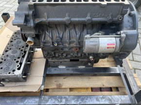 Rumpfmotor Motor Kubota V2403