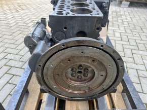 Rumpfmotor Motor Kubota V2403