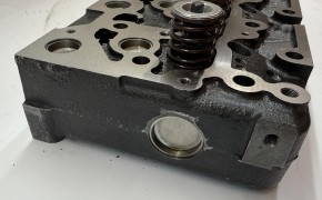 Zylinderkopf Original Kubota V2403DI